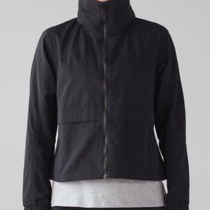 Lululemon black effortless jacket